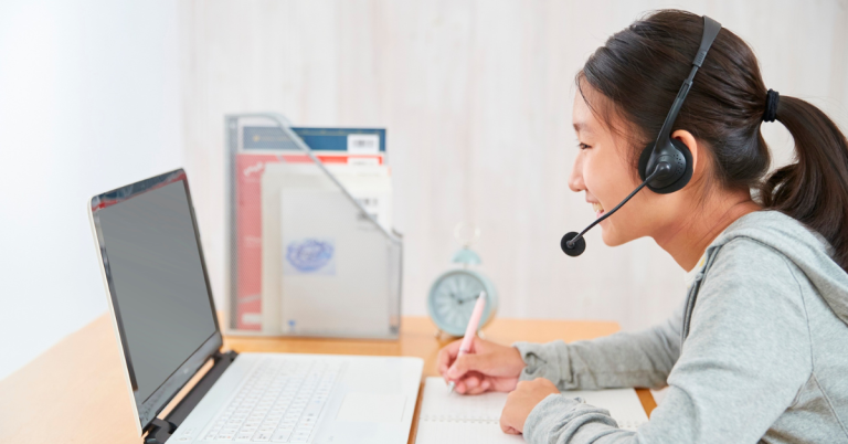 The Difference Between Education Agents and Consultants