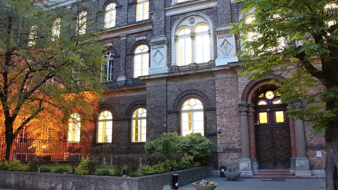 McDaniel College Budapest