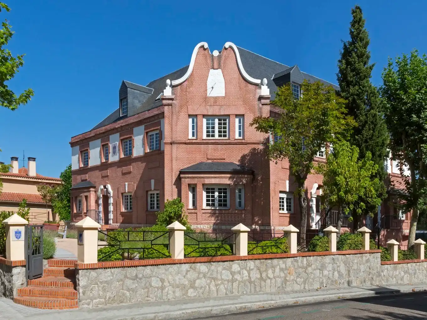 Saint Louis University Madrid